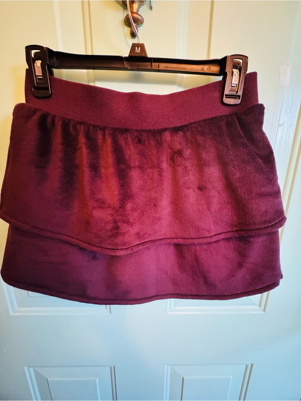 NWOT Athleta Girl plush fleece skirt XL/14 - Burgundy/plum color